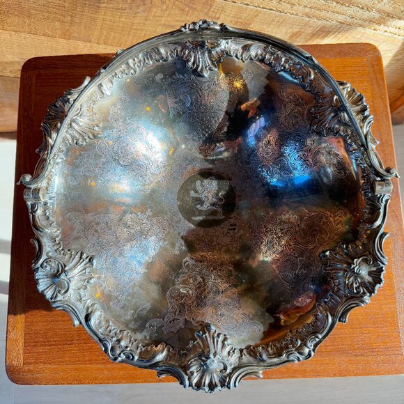 William Hutton & Sons Large Silver Bowl with Handle - Picture 2 of 7